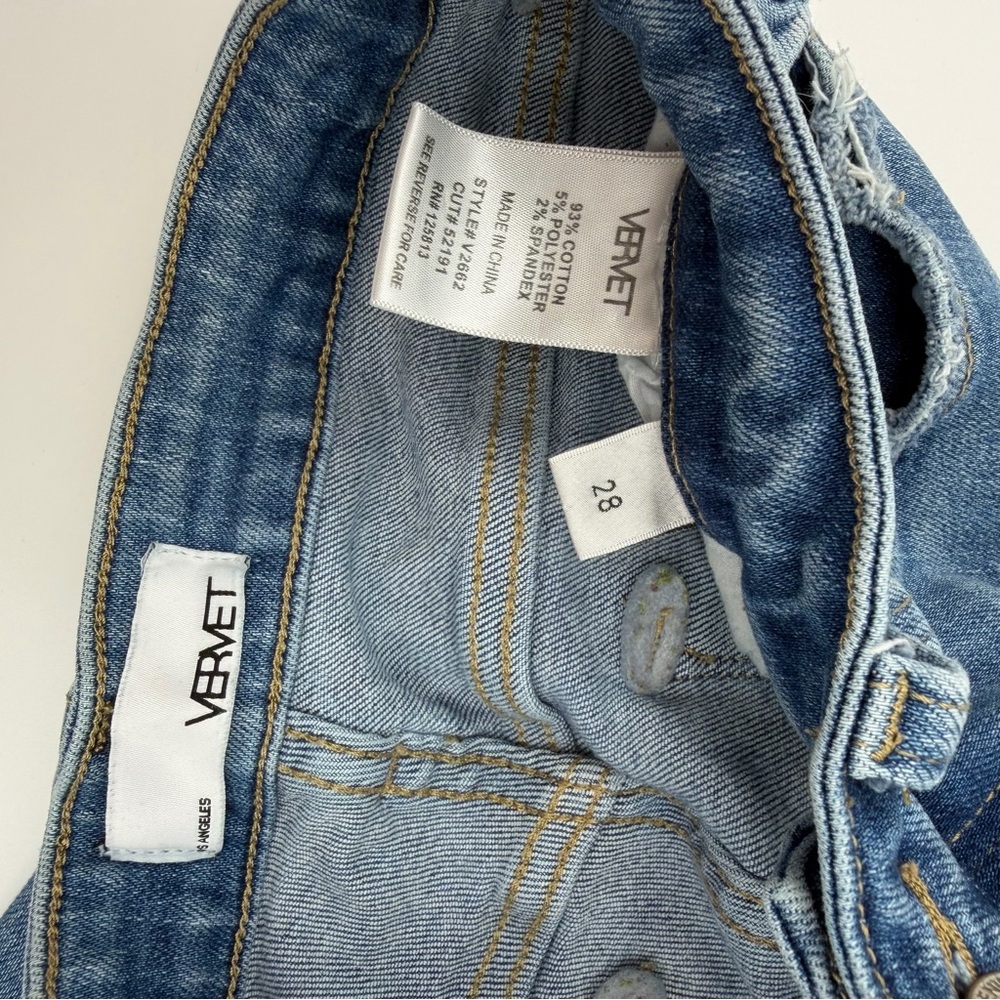 Vervet Stylish Distressed Flare Jeans - Picture 4 of 9
